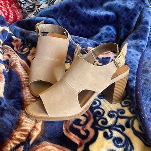 Old Navy Blocked Open Toe Heel